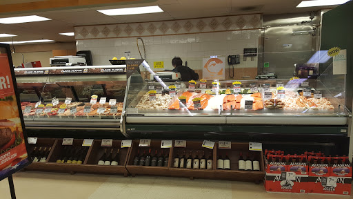 Grocery Store «Quality Food Center», reviews and photos, 6940 Coal Creek Pkwy SE, Newcastle, WA 98059, USA