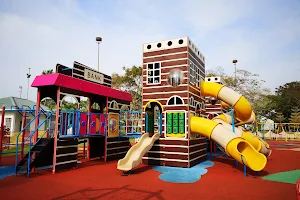 Jerudong Park Playground image