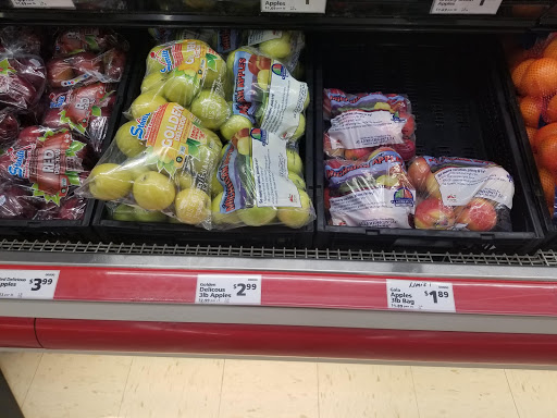 Grocery Store «Save-A-Lot», reviews and photos, 1001 Majestic Dr, Fenton, MO 63026, USA