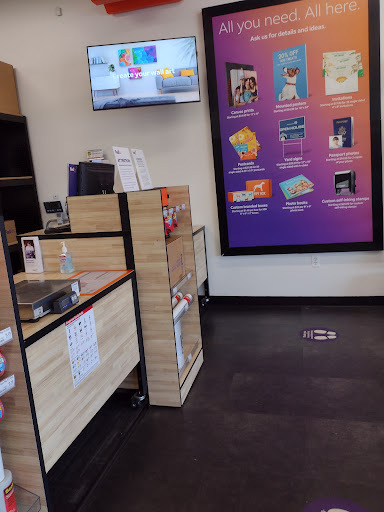 Print Shop «FedEx Office Print & Ship Center», reviews and photos, 3536 Spencer Hwy, Pasadena, TX 77504, USA