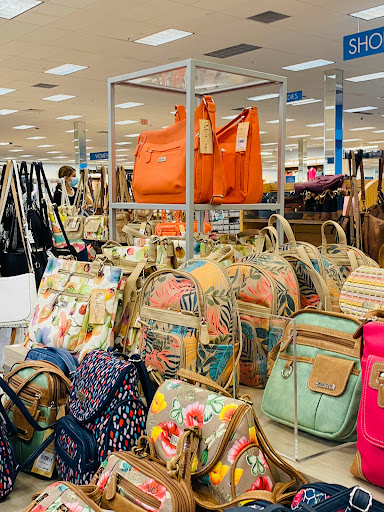 Department Store «Bealls Outlet», reviews and photos, 6030 Gall Blvd, Zephyrhills, FL 33542, USA