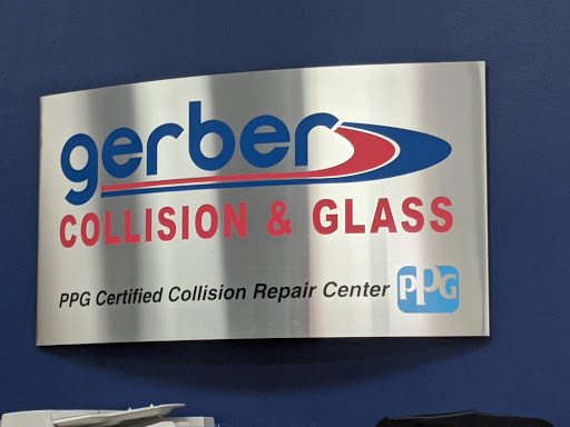 Auto Body Shop «Gerber Collision & Glass», reviews and photos, 2325 US-441, Leesburg, FL 34748, USA