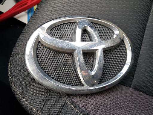 Auto Body Shop «Faulkner Collision Center», reviews and photos, 1350 Loop Rd, Lancaster, PA 17601, USA