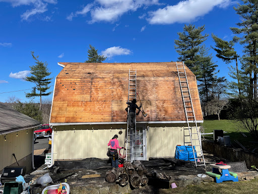 Roofing Contractor «The Aiello Roofing Company», reviews and photos, 5 Bluestone Ln, New Milford, CT 06776, USA