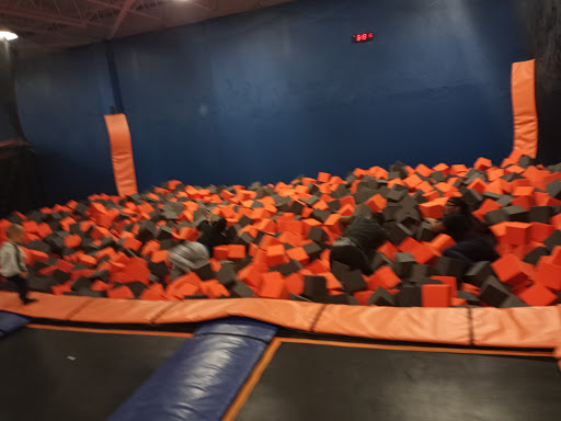 Amusement Center «Sky Zone Trampoline Park», reviews and photos, 11745 Commons Dr, Springdale, OH 45246, USA