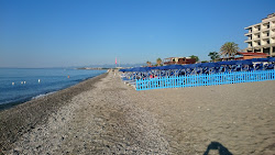Spiaggia Siderno'in fotoğrafı - rahatlamayı sevenler arasında popüler bir yer