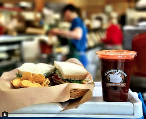 Grocery Store «Harvest Fresh Grocery & Deli», reviews and photos, 251 NE 3rd St, McMinnville, OR 97128, USA