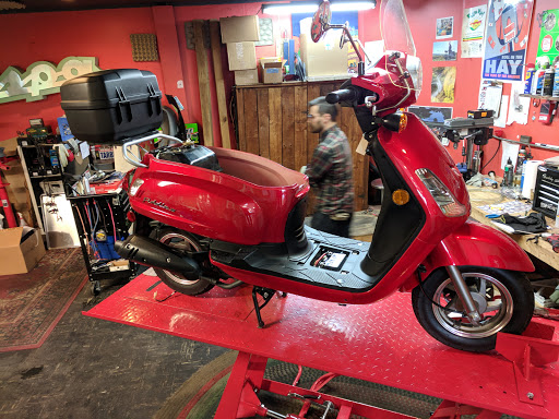 Motor Scooter Dealer «Metro Scooter», reviews and photos, 3716 Montgomery Rd, Cincinnati, OH 45207, USA