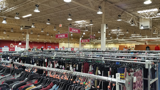Clothing Store «Burlington Coat Factory», reviews and photos, 31940 Gratiot Ave, Roseville, MI 48066, USA