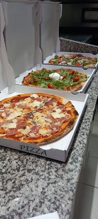 Photos du propriétaire du Pizzeria Pizz' A Mama St Laurent D'agny à Saint-Laurent-d'Agny - n°3