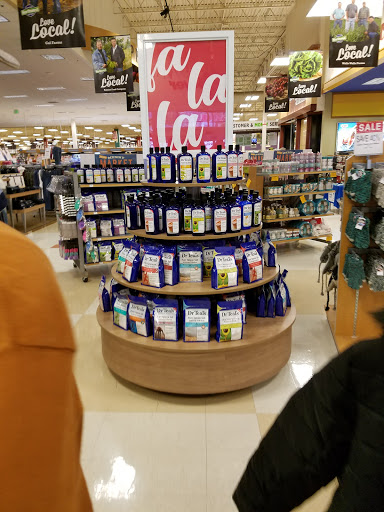 Grocery Store «Fred Meyer», reviews and photos, 17404 Meridian E, Puyallup, WA 98375, USA