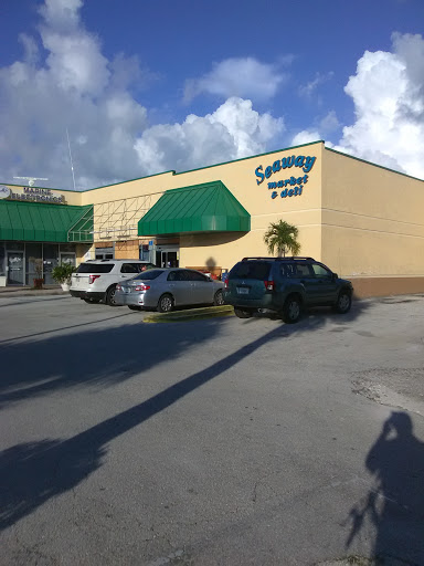 Seaway Market & Deli, 1001 Seaway Dr, Fort Pierce, FL 34949, USA, 