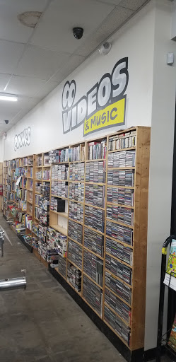 Thrift Store «St. Vincent de Paul Thrift Store and Donation Center», reviews and photos, 1065 Reading Rd, Mason, OH 45040, USA