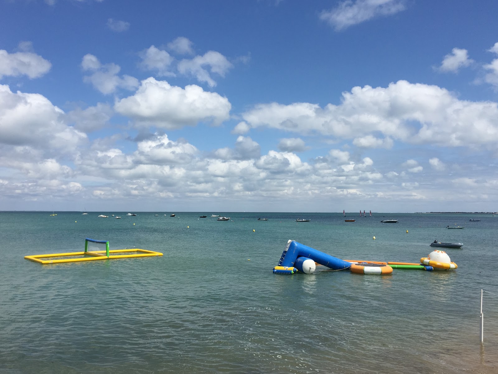 Foto de Plage Des Enfants zona salvaje