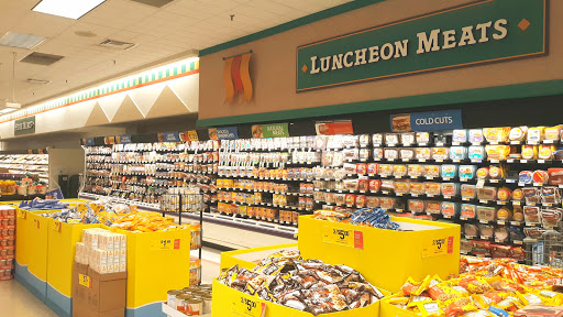 Grocery Store «Kroger», reviews and photos, 1790 E Market St, Harrisonburg, VA 22801, USA