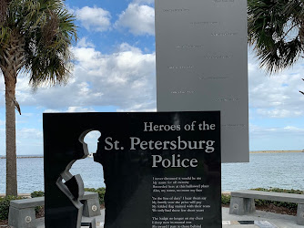 Memorial to St. Petersburg's Fallen Officers
