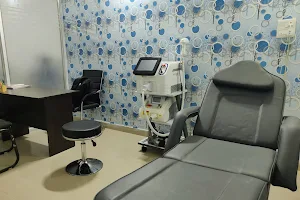 Dr sinha's skin & hair clinic image