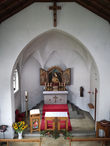 Rezensionen über Katholische Kirche St. Christophorus in Bülach - Kirche