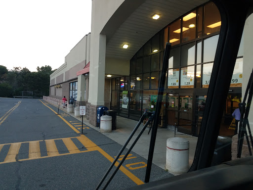 Supermarket «Roche Bros. Quincy», reviews and photos, 101 Falls Blvd #3, Quincy, MA 02169, USA