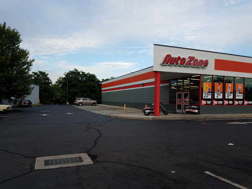 Auto Parts Store «AutoZone», reviews and photos, 975 Dixwell Ave, Hamden, CT 06514, USA