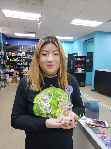 Vaporizer Store «PINEAPPLE XPRESS SMOKE SHOP», reviews and photos, 888 Pleasant Hill Rd, Lilburn, GA 30047, USA