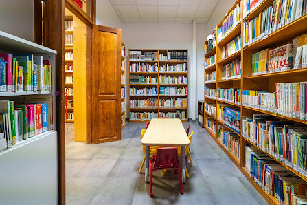 Biblioteca Municipal de Tijarafe C. Real, 4, 38780 Tijarafe, Santa Cruz de Tenerife, España