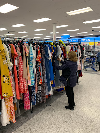 Clothing Store «Ross Dress for Less», reviews and photos, 18520 33rd Ave W, Lynnwood, WA 98037, USA