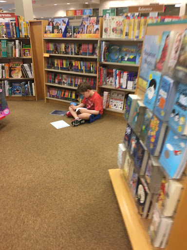 Book Store «Barnes & Noble», reviews and photos, 180 NJ-35, Eatontown, NJ 07724, USA
