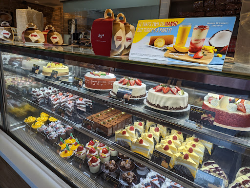 Shopping Mall «Diamond Jamboree», reviews and photos, 2700-2750 Alton Pkwy, Irvine, CA 92606, USA