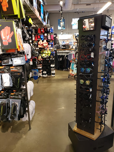 Clothing Store «RACQUET & JOG», reviews and photos, 5403 S Broadway Ave, Tyler, TX 75703, USA