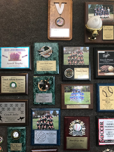 Aswell Trophy & Engraving image