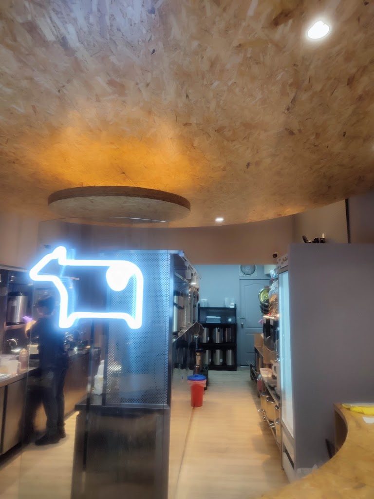 迷客夏Milksha 臺中朝富店 的照片