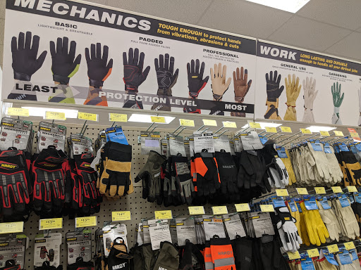 Hardware Store «Harbor Freight Tools», reviews and photos, 2000 Avondale Dr STE 104, Durham, NC 27704, USA