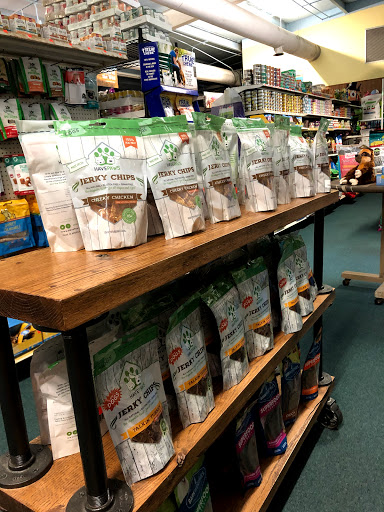 Pet Supply Store «Lazy Creek Discount Pet Food & Supplies», reviews and photos, 351 E Church St, Leesville, SC 29070, USA