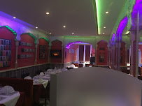 Atmosphère du Restaurant indien moderne Jardin _ du Kashmir à Monfort l’Amaury à Montfort-l'Amaury - n°17
