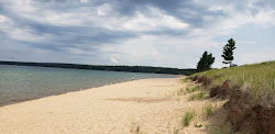 Foto von Sandy Public Beach wilde gegend