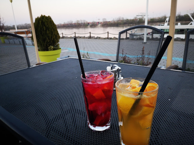 Vasmacska Terasz - Étterem