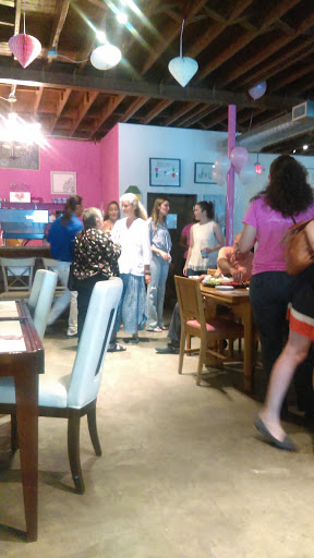 Thrift Store «Lotus House Thrift Chic Boutique», reviews and photos, 2040 NW 7th Ave, Miami, FL 33127, USA