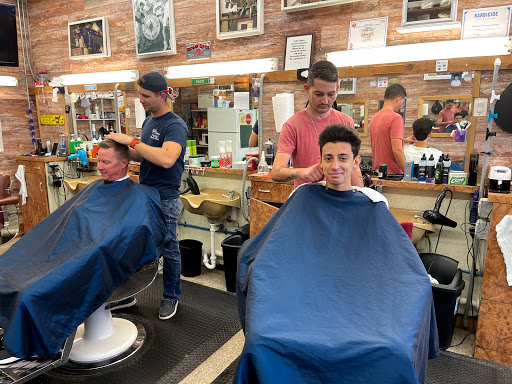 Barber Shop «Silver Clipper Barber Shop», reviews and photos, 512 21st St, Vero Beach, FL 32960, USA