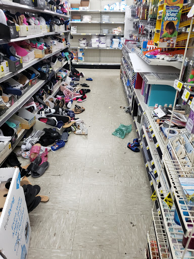 Discount Store «Dollar General», reviews and photos, 925 N Park Dr, Evansville, IN 47710, USA