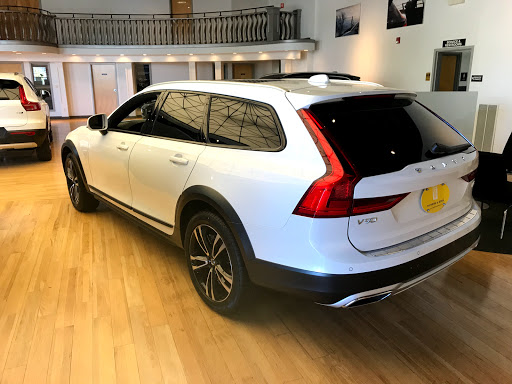 Fathers & Sons Volvo, 989 Memorial Ave, West Springfield, MA 01089, USA, 