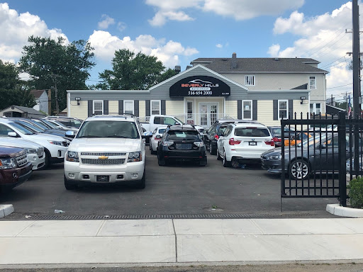 Used Car Dealer «Beverly Hills Auto Group», reviews and photos, 6107 Northern Blvd, Woodside, NY 11377, USA