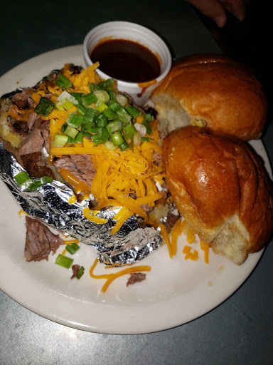 Barbecue Restaurant «Cole Mountain Feed Store», reviews and photos, 1407 S Goliad St, Rockwall, TX 75087, USA