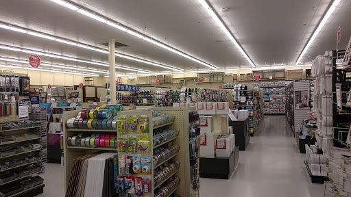 Craft Store «Hobby Lobby», reviews and photos, 180 Collins Rd NE d, Cedar Rapids, IA 52402, USA