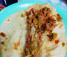 Lois Tacos & Beer photo