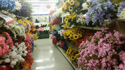 Craft Store «Hobby Lobby», reviews and photos, 255 W Roosevelt Rd, Lombard, IL 60148, USA