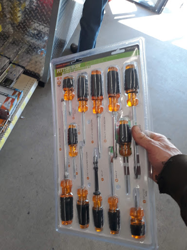 Hardware Store «Harbor Freight Tools», reviews and photos, 901 N Carpenter Rd #70, Modesto, CA 95351, USA