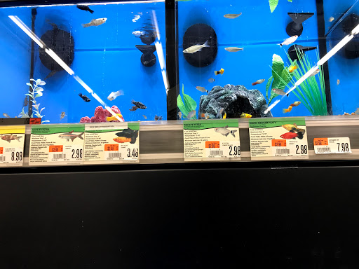 Pet Supply Store «Pet Supplies Plus», reviews and photos, 1661 Easton Rd #81, Warrington, PA 18976, USA