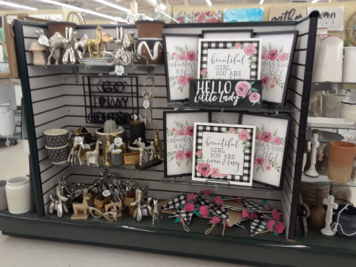 Craft Store «Hobby Lobby», reviews and photos, 1525 S Willow St, Manchester, NH 03103, USA