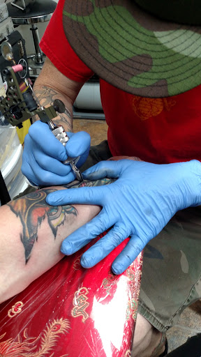 Tattoo Shop «Resurrection Ink Tattoos and Body Piercing», reviews and photos, 310 E Montgomery Cross Rd, Savannah, GA 31406, USA